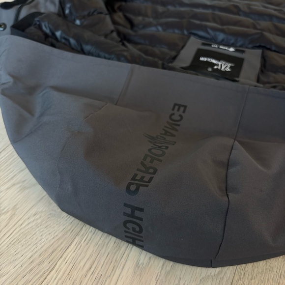 Moncler Men’s Grenoble Miller Gore-Tex Hooded Down Ski Jacket Size 0 - Picture 8 of 14